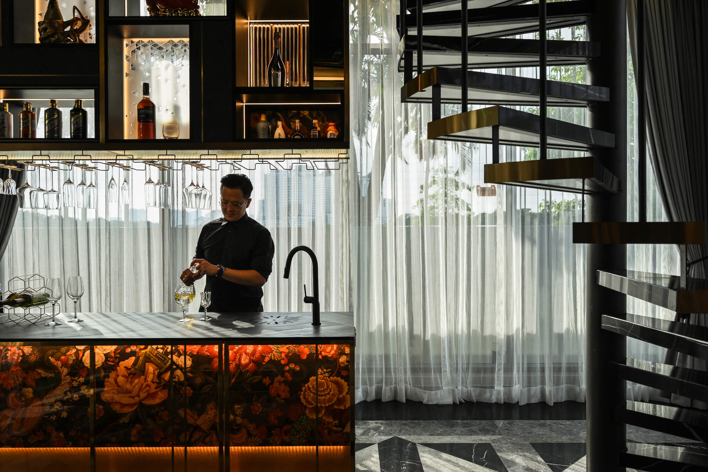 Exploring Forward-thinking Office Renovation Ideas That Foster Maximum Creativity And Facilitate The Creation Of An Motivating Workspace Designed To Fuel Imagination